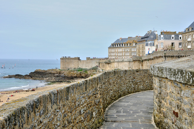 Brittany's best attractions - Le Ramparts de Saint-Malo
